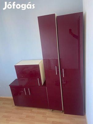 Eladó használt fürdőszoba szekrény szett!