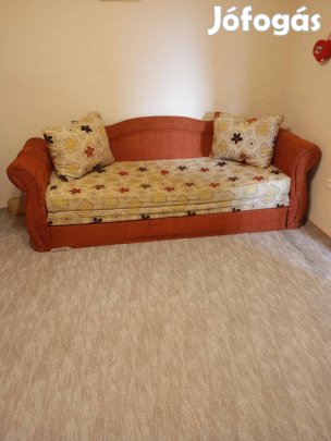 Eladó használt kanapé Olcsón!