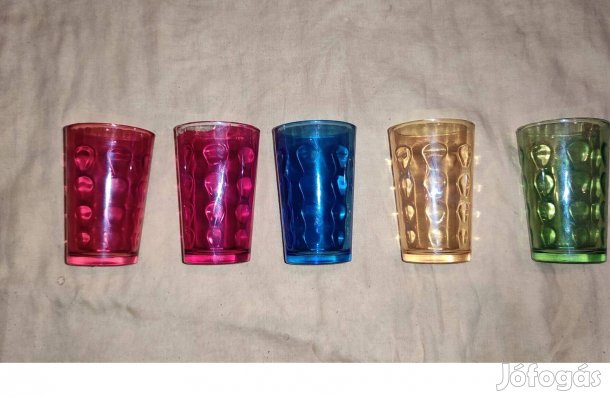 Eladó használt koktél poharak 5 db egyben