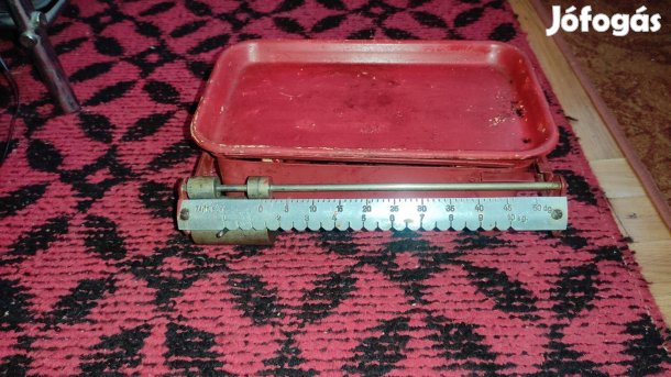 Eladó használt retró konyhai mérleg