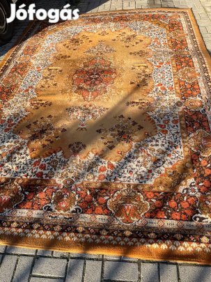 Eladó használt szőnyegek