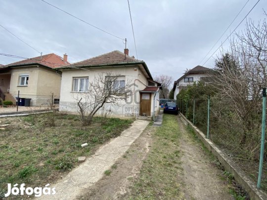 Eladó ház Budapest 16. ker., Cinkota