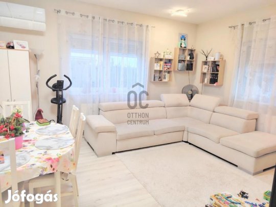 Eladó ház Budapest 21. ker., Királyerdő