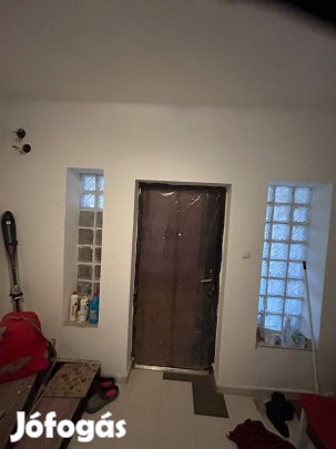 Eladó ház Érden