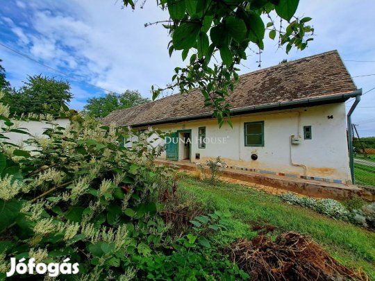 Eladó ház Görcsönydobókán, a Baranyai-dombság lankái között