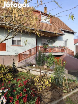 Eladó ház Kiskunfélegyháza