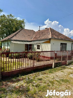 Eladó ház Napkoron