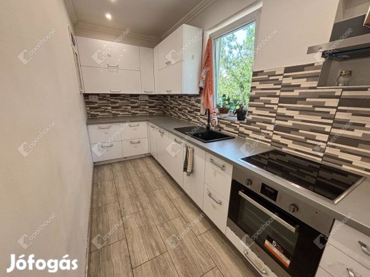 Eladó ház Nyáregyházán