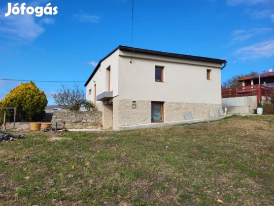 Eladó ház Pécs - Mecsekoldal