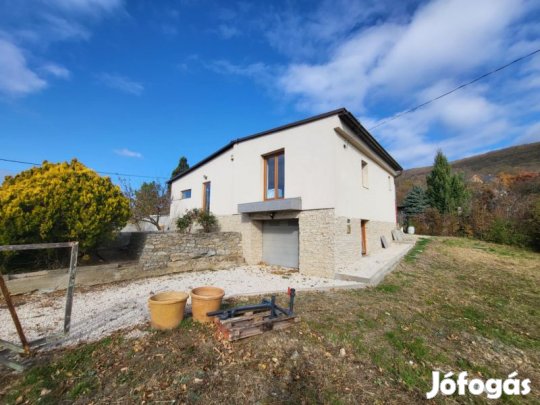 Eladó ház Pécs - Mecsekoldal