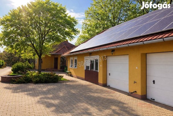 Eladó ház, Békéscsaba Sportcsarnok környékén, 119900000 Ft, 22 229_csa