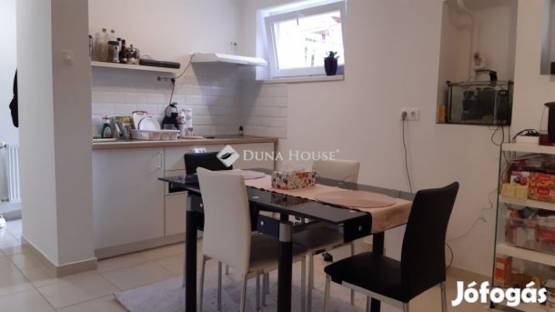 Eladó ház, Budapest 13. ker.