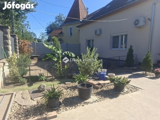 Eladó ház, Budapest 16. ker.