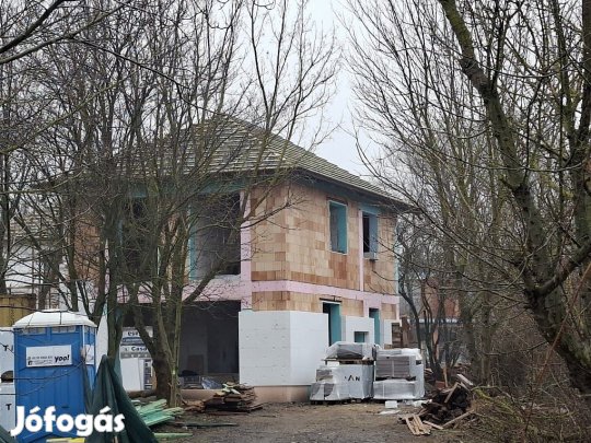 Eladó ház, Budapest 16. ker.