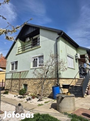 Eladó ház, Budapest 16. ker.