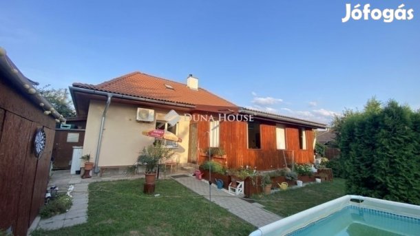 Eladó ház, Budapest 17. ker.