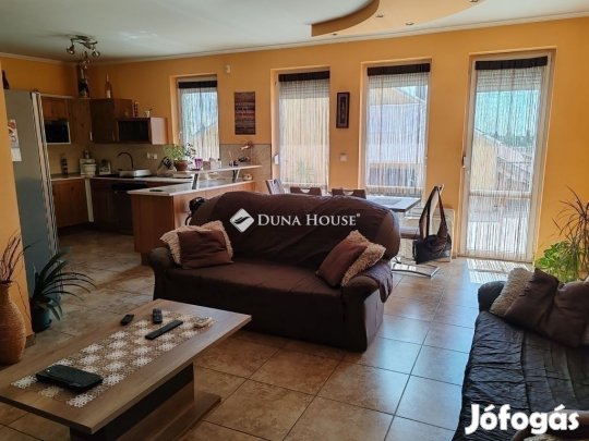 Eladó ház, Budapest 17. ker.