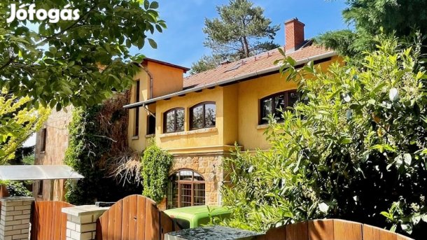Eladó ház, Budapest 2. ker.