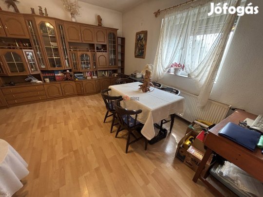 Eladó ház, Erdőkertes, 82900000 Ft, 83 nm 13596_bhv