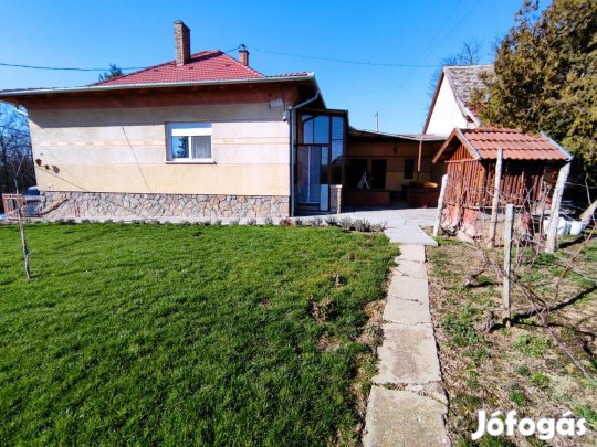 Eladó ház, Geresdlak, 48000000 Ft, 133 nm 999_sri