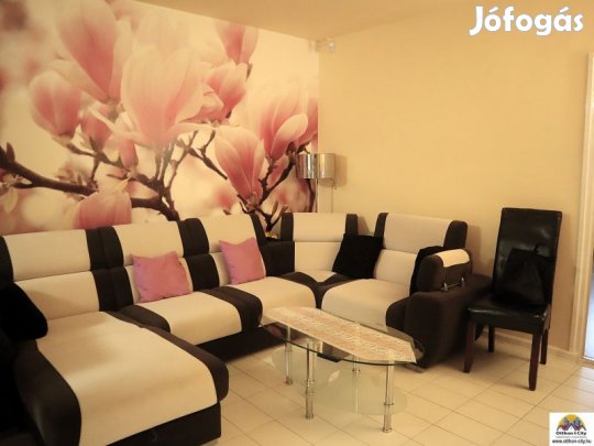 Eladó ház, Kiskunlacháza, 238 m2