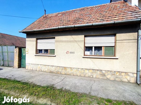 Eladó ház, Mohács, 32000000 Ft, 100 nm 1003_sri
