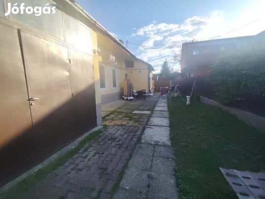 Eladó ház - Budapest IV. kerület, Szabadkai utca