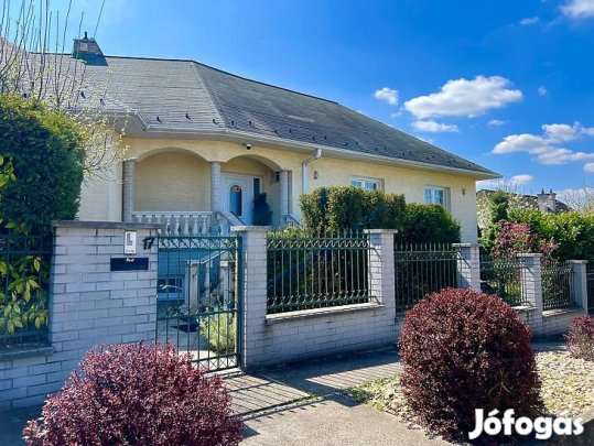 Eladó ház - Budapest XVII. kerület, Rákoskert