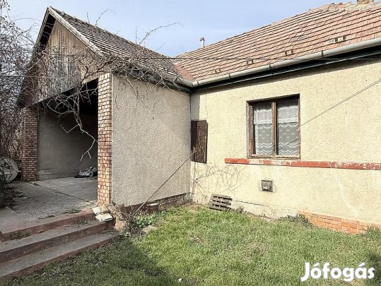 Eladó ház - Budapest XVI. kerület, Rákosszentmihály