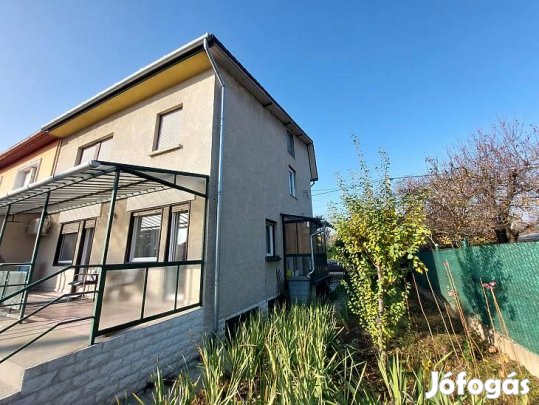 Eladó ház - Budapest XV. kerület, Rákospalota
