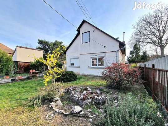 Eladó ház - Dunakeszi