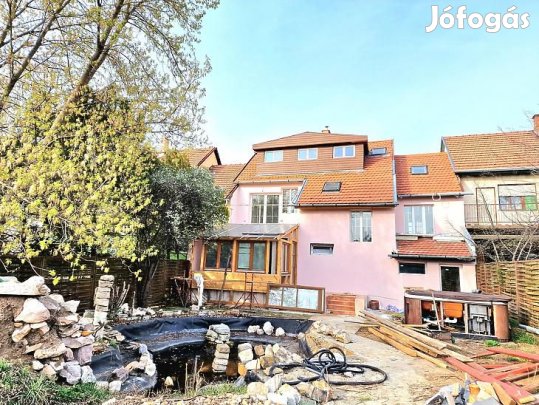 Eladó ház - Dunakeszi