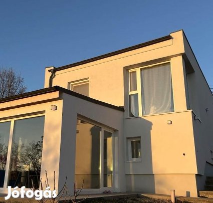 Eladó ház - Szentendre