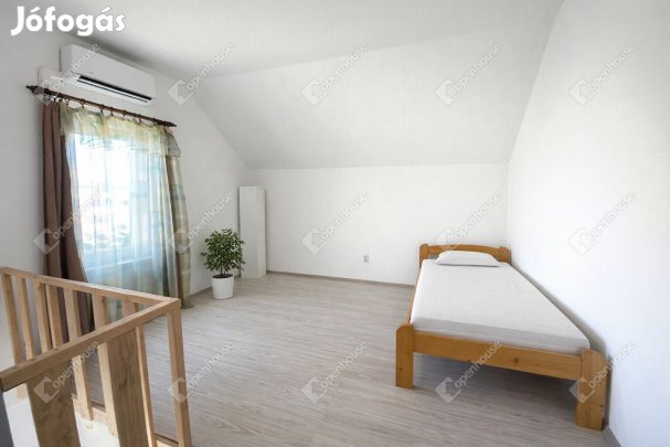 Eladó ház a Biczó István kertben!