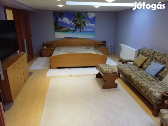 Eladó ház padlófűtéssel