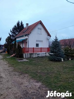 Eladó ház sashegyen