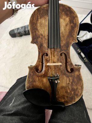Eladó hegedű
