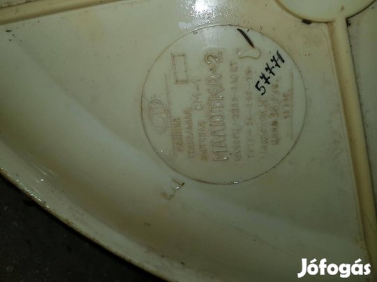 Eladó hibás régi orosz kemping mosógép