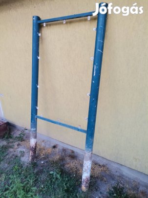 Eladó hirdető oszlop!