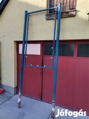 Eladó hirdető oszlop!