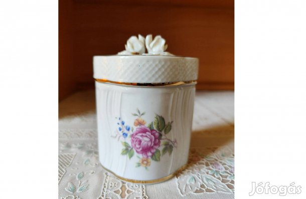 Eladó hollóházi porcelán