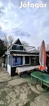 Eladó horgász stég Mátravidéki Erőműnél