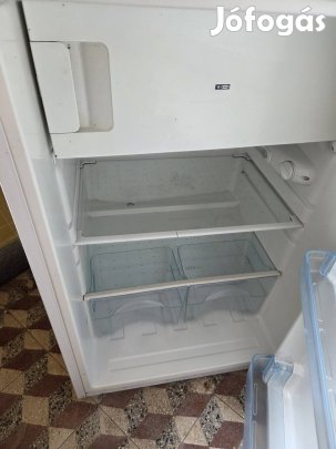 Eladó hűtő kihasználatlanság miatt