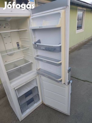 Eladó hűtő kombi Nagy Bauknecht