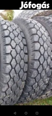 Eladó ifa pótkocsi gumi 900.r20