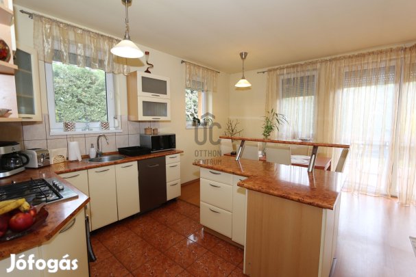 Eladó ikerház Kistarcsán