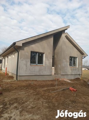 Eladó ikerház Nyírgyháza Oros
