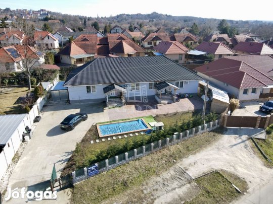 Eladó ikerház Szada, Vasút Köz