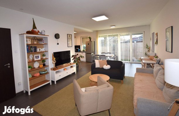 Eladó ikerház a Nagybánya lakóparkban!