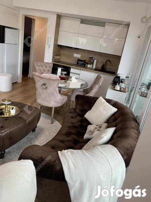 Eladó ingatlan, Alsóörs